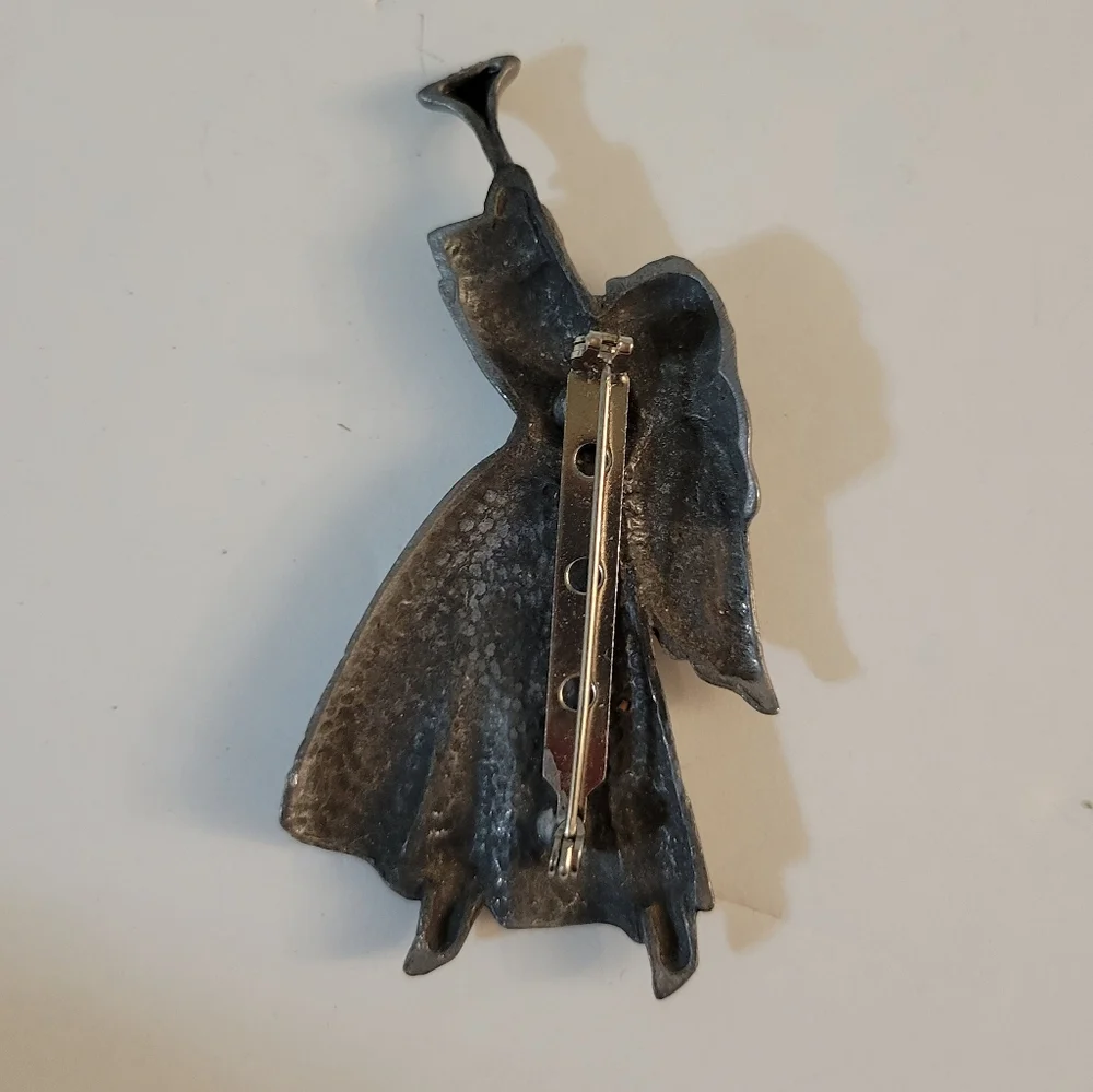 Vintage Angel Brooch W Horn Pewter Holidays Christmas